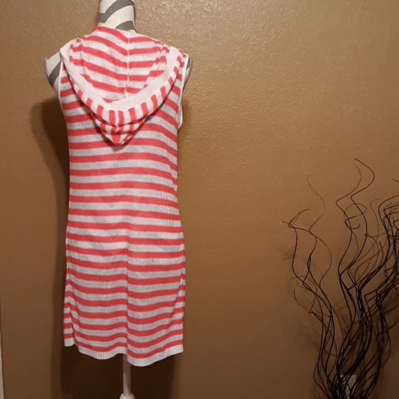 Body Central...Cardigan - Picture 2 of 3